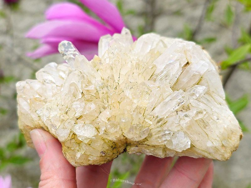 Raw druse crystal / quartz 672g from Madagascar